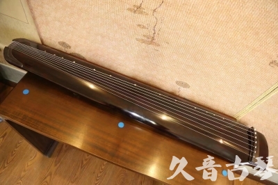 黔西南布依族苗族自治州【冬季古琴保养注意事项】20240108